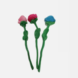 Buộc thuốc nhuộm Ngày lễ tình nhân Đồ chơi sang trọng đầy màu sắc Roseflower 28 Cm